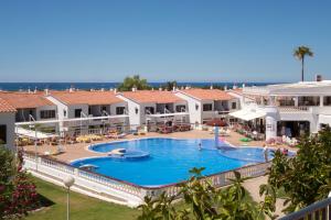 Son Bou Playa hotel, 
Menorca, Spain.
The photo picture quality can be
variable. We apologize if the
quality is of an unacceptable
level.