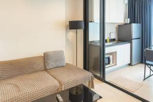 芭提雅The Base公寓预定 市中心 高层海景家庭套房 紧邻海滩步行街A-16F