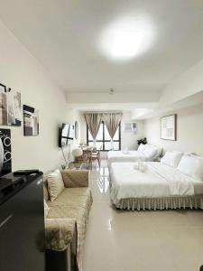 The Purrfect Nook Your home away from home