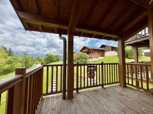 Appartement confortable à proximité du Cernix avec balcon et parking - FR-1-505-244