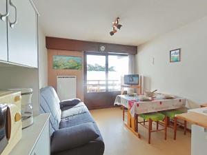 Studio coin nuit près des pistes, balcon avec vue Aravis - FR-1-241-261