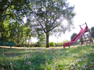 Mobil-home avec terrasse au camping de Payrac - API-1-52-1220