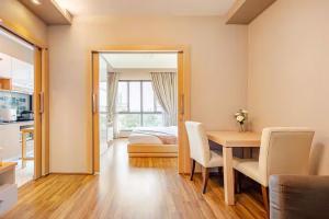 The Treasure Condo 715 - Deluxe 1BDR, Walk in Big-C Extra, near Central Festival