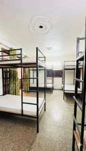 Gavari Indias Delhi Hostel