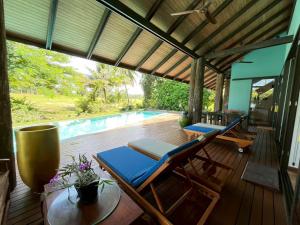 Traditional 4-Bedroom Pool Villa In Laguna Phuket