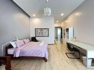 Traditional 4-Bedroom Pool Villa In Laguna Phuket