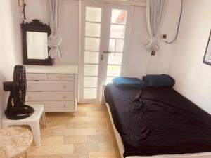 Casa 2 quartos com piscina a 5min da praia