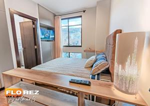 FLOREZ APT15 - Minimalista, Cómodo con Excelentes Vistas