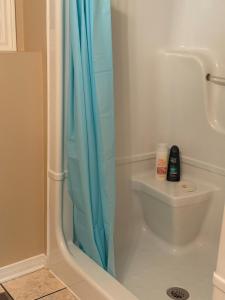 Cozy Private Basement Apartment in Fort Erie