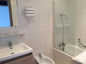 Hotels Le Relais Du Lac : photos des chambres