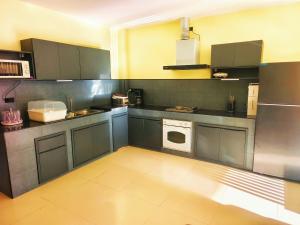 Thai family rawai Swimming pool villa Hotel