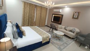 Hotel Cave Plaza Near Delhi Airport