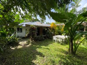Calamansi Garden - Full House Rental