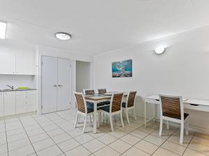 Emohruo 3 Bedroom Family Apartment at Rainbow Shores Resort