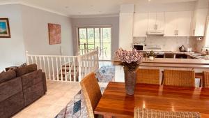 River View Cottage at lower MacDonald NSW 2775