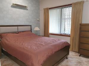 Home in Talbingo Peace Cottage 4 bedrooms - 7 beds