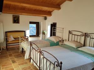 GrazieSole Agriturismo mattone upstairs e downstairs