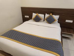 DVR GRAND-AC Rooms