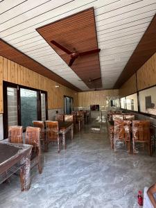 Hotel Ekant Valley