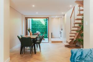 2 Bedroom Apartment Darlinghurst with Patio Access