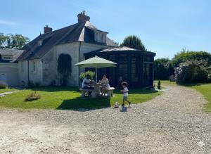 Les Mariniers Chambres dHôtes à la campagne avec aire de jeux - Spa nordique en option