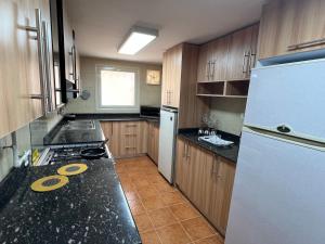 Lovely 2BR Apartment in Almazah