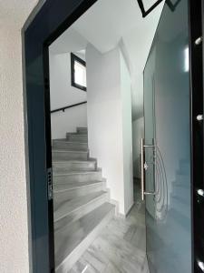 Meintis Apartments Rafina