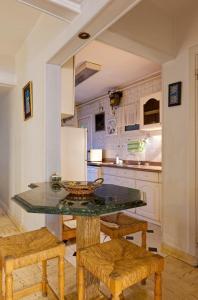 Zamalek 2BR Apartment