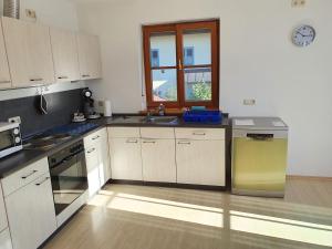 Ruhige Lage - USt ausweisbar - Netflix, YouTube premium - Waschmaschinen, Wäschetrockner