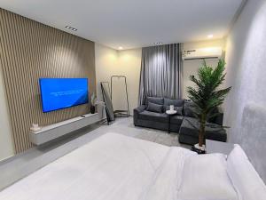 ج 1 استيديو vip فاخر واستثنائي شمال الرياض حي ملقا