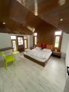 NFL HomeStay