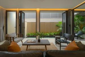 K House Holiday Phan Thiet by Blue Fingers