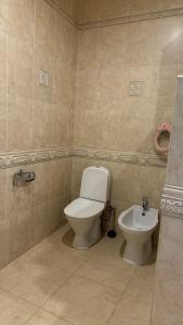 Spacious 4-Bedroom Apartment Near Center & Arcadia