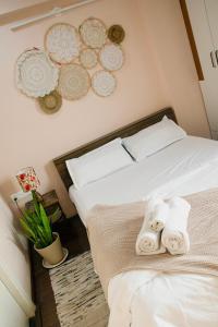 Luxury 2BHK Skyline View Financial District