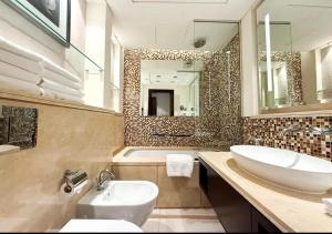 Dubai Mall Luxury 1Bed The Address