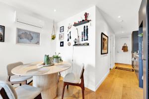 StylishCity Apartment