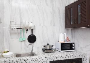 DUCATTI apartments, 10 min to Bang Tao beach