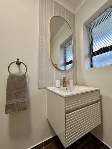 Kokomo-Apartment in the Heart of Jeffreys Bay