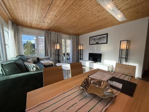 Miraflor Anita by Arosa Holiday