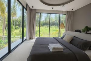 Four Moons Villa
