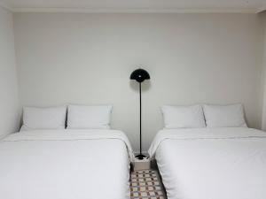 BTS Dorm 단지마트 인근 최대6인 침대3개 #강남#고투몰#코엑스#롯데월드