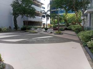 Mactan Newtown Condo with Pool access