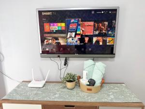 Modern Cozy Apartment at Avida Riala, IT Park