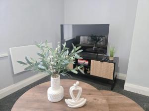 Apartment in Central Huddersfield with free parking