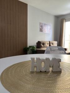 Apartamento térreo em condomínio 24 hrs