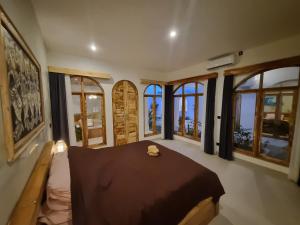 Uluwatu Villa Hi5 - fresh and friendly new villa