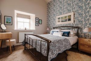 Gable End, Luxury Apartment, Central Ambleside