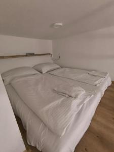 Cozy Corner Sokolská by Rentez