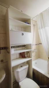 Habitacion confortable, idealmente mujeres