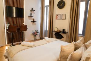 Lovely Private Rooms in 5BR shared Apartment in the Heart of Ghent for Groups